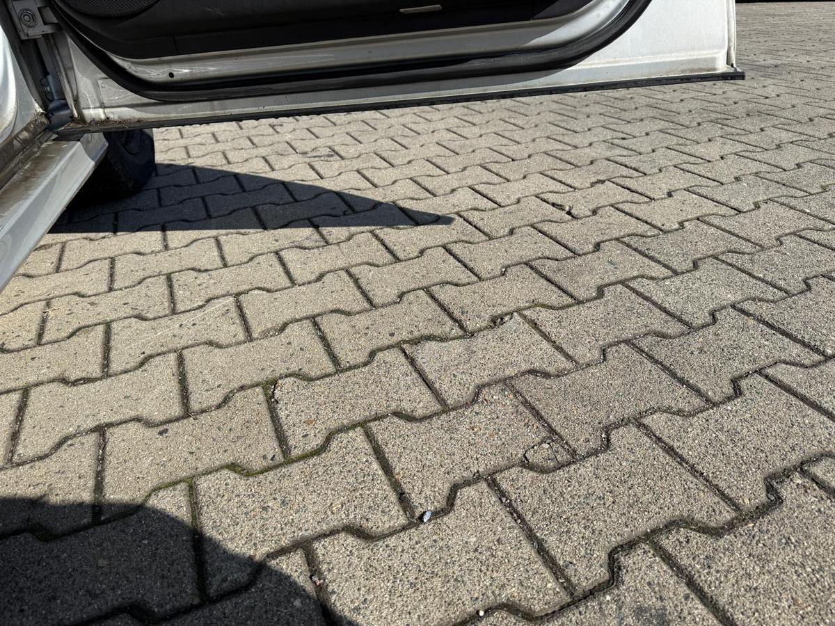 Saab 9-5 original Tür vorn rechts Silber Rohbau BJ07